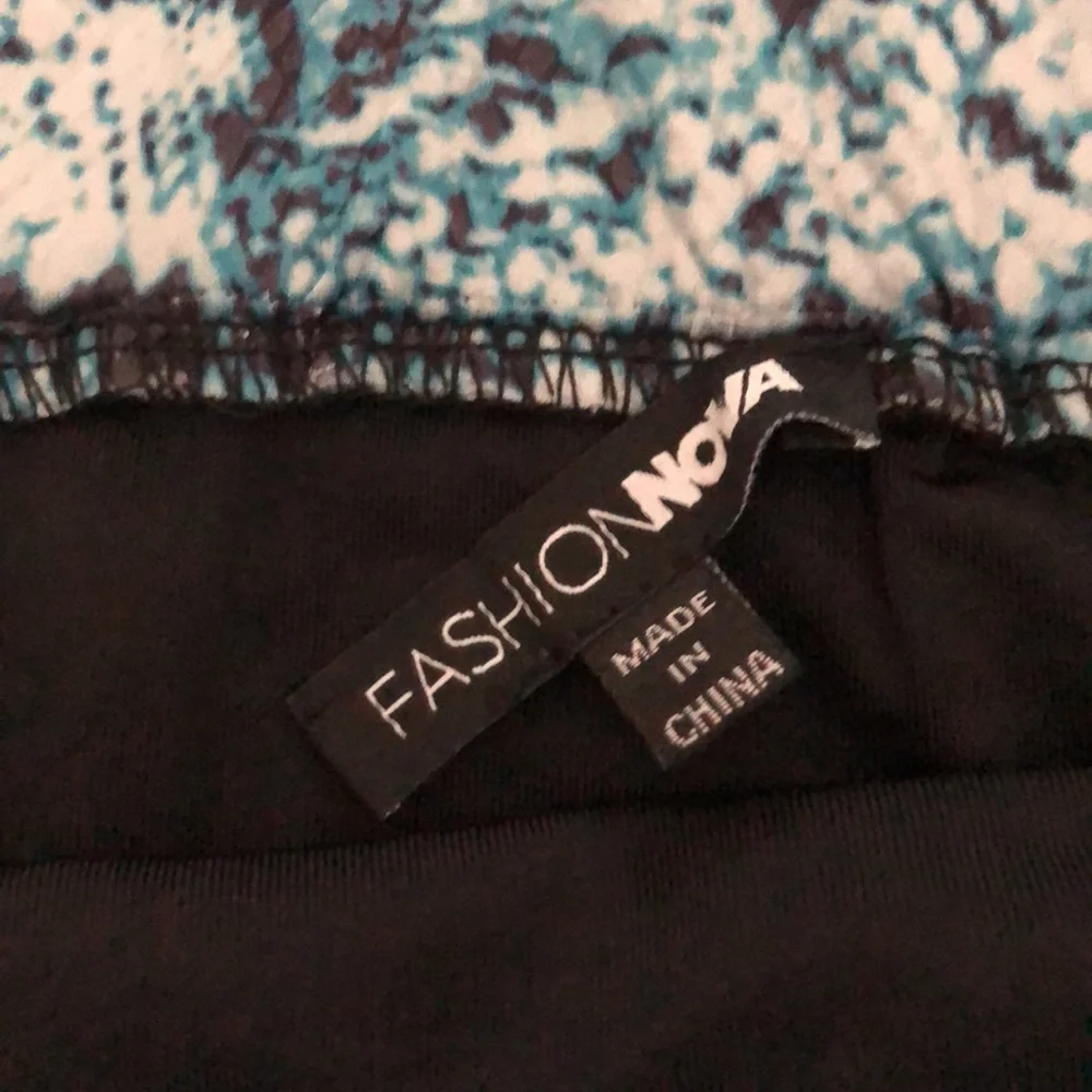 Fashion Nova faux snakeskin asymmetry skirt XL Ruched side elastic waist club